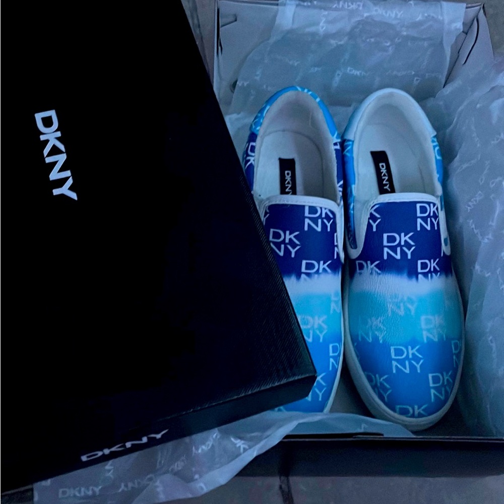 DKNY shoes